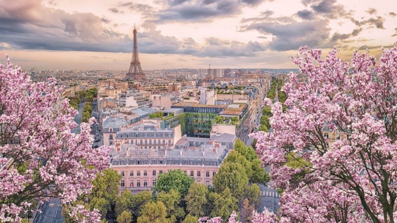 A view of one of the best cities in France for expats, Paris in the spring.